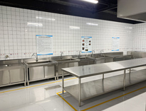 食堂设施设备厂家告诉你午夜在线小视频地板防滑怎么做